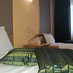 сорбона Хотел Варна