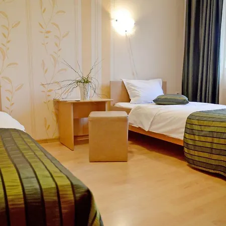 Sorbona فندق فارنا